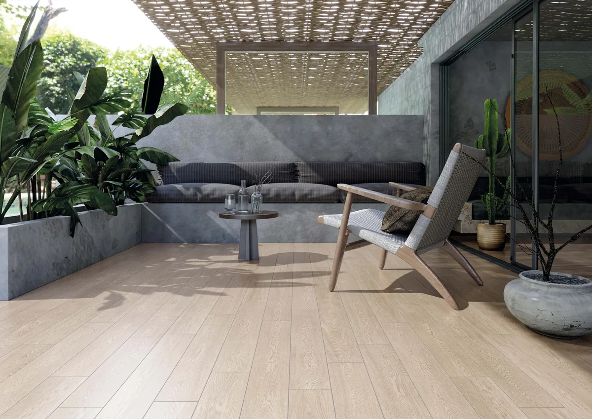 Heartwood Maple en un espacio exterior