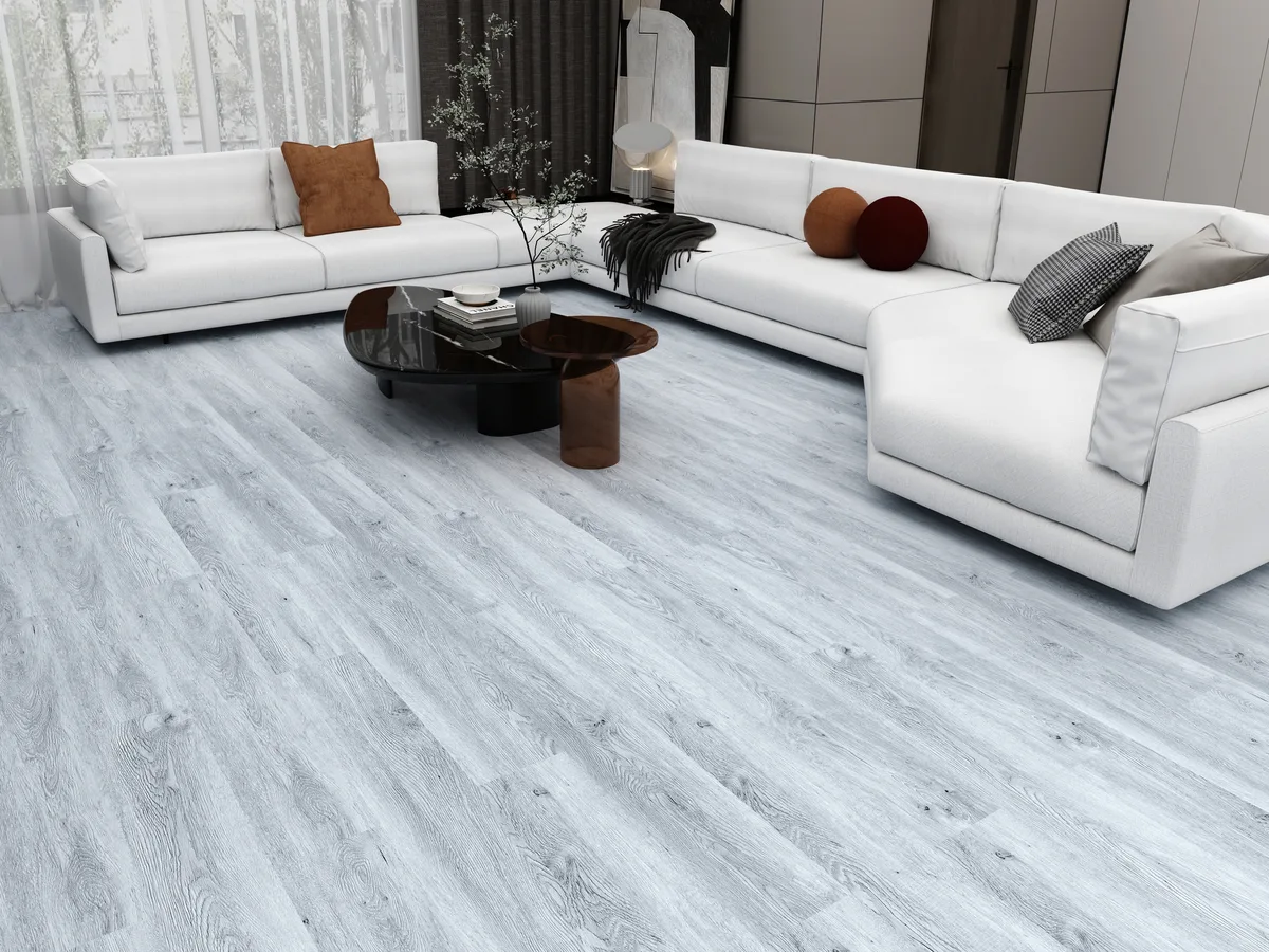 Eagle Pearl en una sala