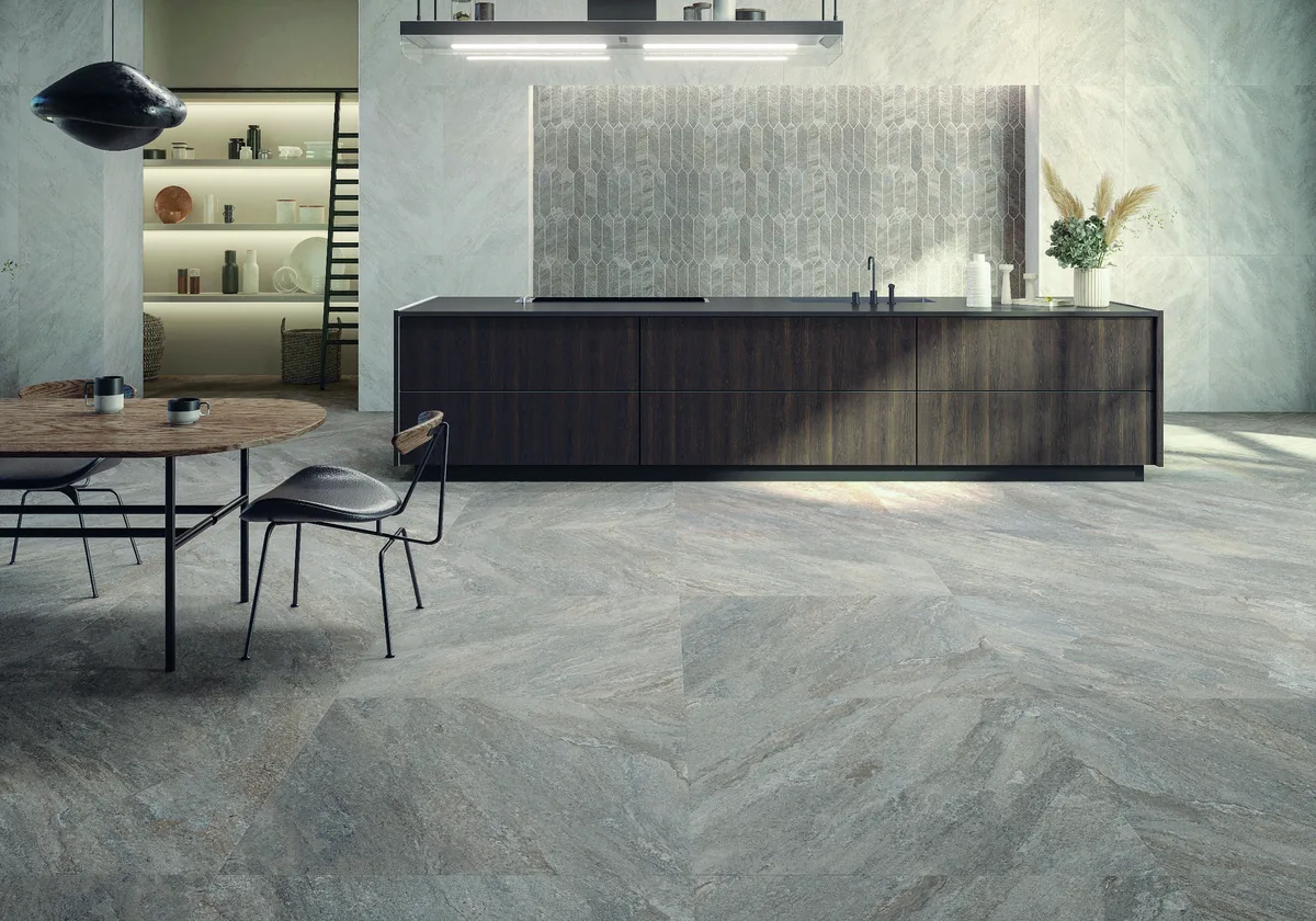 Quartz Stone Gray en una cocina