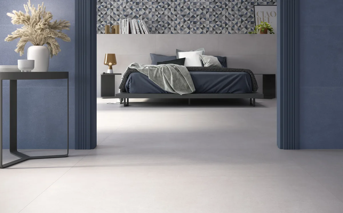 Gravity Pearl Matte en un dormitorio